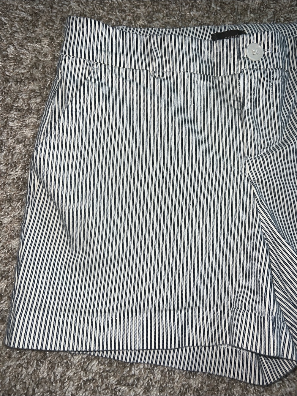 NWOT! 🇺🇸 Crosby. Navy & White Striped Cotton Blended Women's Shorts - size 8! - Picture 3 of 15
